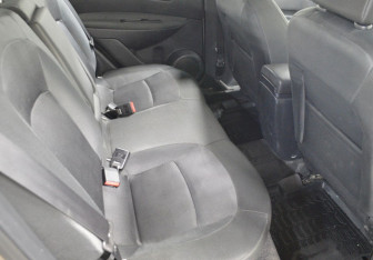 Подержанный автомобиль Nissan Qashqai 2012 года (12 фото)