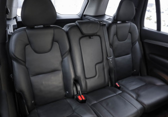 Подержанный автомобиль Volvo XC90 2015 года (26 фото)