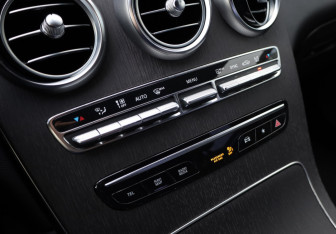 Подержанный автомобиль Mercedes-Benz GLC Coupe 2019 года (21 фото)