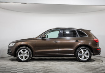 Подержанный автомобиль Audi Q5 2014 года (8 фото)
