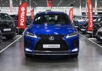 Подержанный автомобиль Lexus RX 2021 года (3 фото)