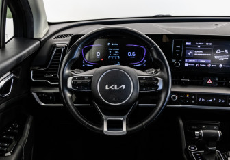 Подержанный автомобиль Kia Sportage 2022 года (13 фото)
