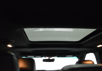 Подержанный автомобиль Ford Explorer 2015 года (15 фото)