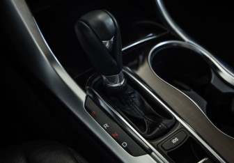 Подержанный автомобиль Acura TLX 2014 года (19 фото)
