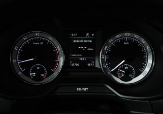 Подержанный автомобиль Skoda Octavia Wagon 2017 года (12 фото)