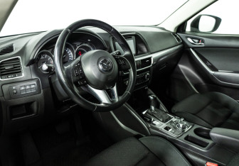 Подержанный автомобиль Mazda CX-5 2015 года (11 фото)