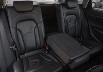 Подержанный автомобиль Audi Q5 2012 года (27 фото)