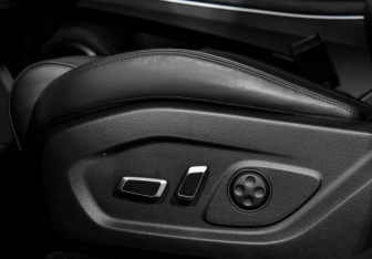 Подержанный автомобиль Voyah Free 2022 года (11 фото)