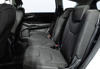 Подержанный автомобиль Ford S-MAX 2018 года (10 фото)