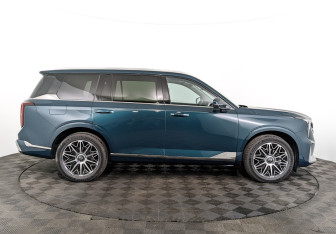 Новый GAC GS8 2025 (4 фото)