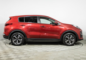 Подержанный автомобиль Kia Sportage 2020 года (4 фото)