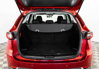 Подержанный автомобиль Mazda CX-5 2023 года (21 фото)