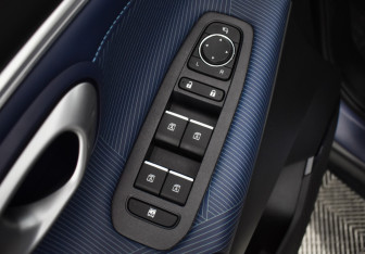 Подержанный автомобиль GAC GS3 2024 года (18 фото)