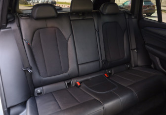 Подержанный автомобиль BMW X3 2018 года (27 фото)
