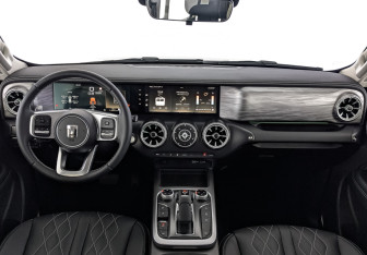 Новый Tank 300 2025 (10 фото)