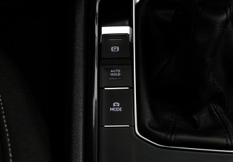 Подержанный автомобиль Volkswagen Tiguan 2021 года (20 фото)