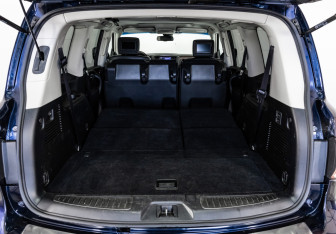 Подержанный автомобиль Infiniti QX80 2014 года (33 фото)