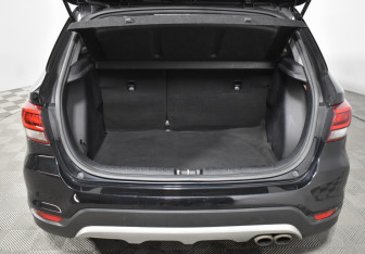 Подержанный автомобиль Kia Rio Hatchback 2019 года (21 фото)