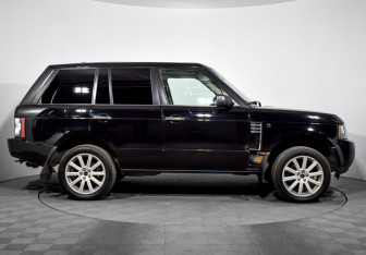 Подержанный автомобиль Land Rover Range Rover 2006 года (4 фото)