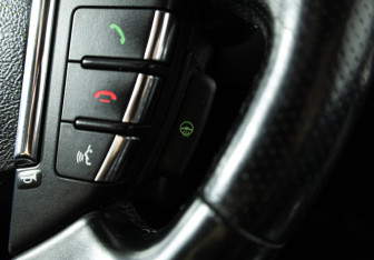 Подержанный автомобиль Land Rover Range Rover Sport 2012 года (18 фото)