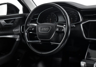 Подержанный автомобиль Audi A6 Sedan 2020 года (16 фото)