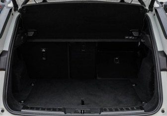 Подержанный автомобиль Land Rover Range Rover Evoque 2020 года (30 фото)