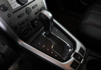 Подержанный автомобиль Opel Antara 2014 года (12 фото)