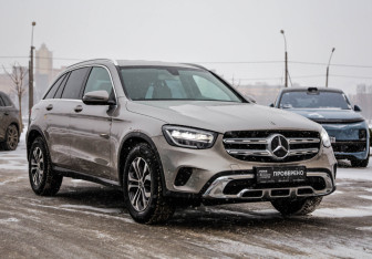 Подержанный автомобиль Mercedes-Benz GLC Coupe 2019 года (4 фото)