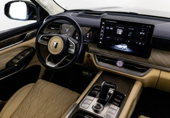 Подержанный автомобиль Tank 500 2023 года (15 фото)