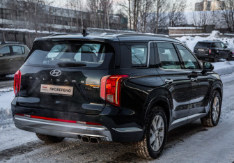 Подержанный автомобиль Hyundai Palisade 2023 года (5 фото)