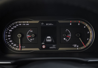 Подержанный автомобиль Hyundai Tucson 2022 года (14 фото)