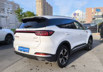Подержанный автомобиль Chery Tiggo 7 Pro Max 2023 года (4 фото)