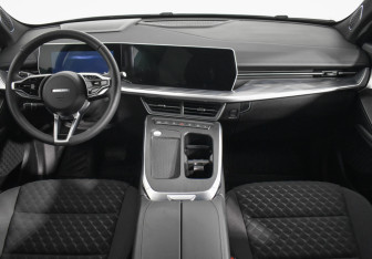 Подержанный автомобиль Haval F7 2024 года (13 фото)