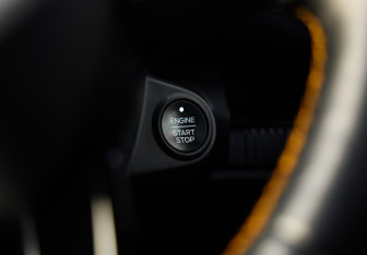 Подержанный автомобиль Ford Ranger 2024 года (40 фото)