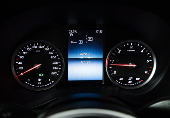 Подержанный автомобиль Mercedes-Benz GLC Coupe 2019 года (12 фото)