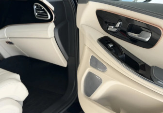 Подержанный автомобиль Exeed VX 2024 года (12 фото)