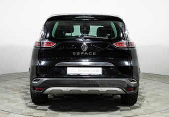 Подержанный автомобиль Renault Espace 2016 года (6 фото)