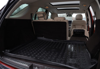 Подержанный автомобиль Mercedes-Benz GLE 2016 года (35 фото)