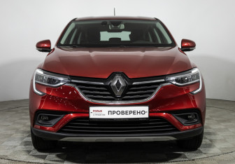 Подержанный автомобиль Renault Arkana 2019 года (2 фото)