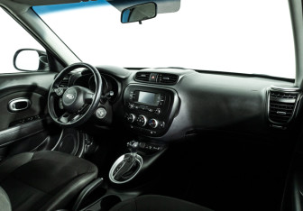 Подержанный автомобиль Kia Soul 2016 года (9 фото)