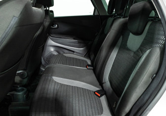 Подержанный автомобиль Renault Kaptur 2019 года (10 фото)