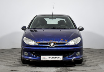 Подержанный автомобиль Peugeot 206 Sedan 2009 года (2 фото)