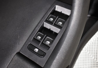 Подержанный автомобиль Skoda Rapid Liftback 2019 года (15 фото)