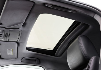 Подержанный автомобиль Honda Crosstour 2013 года (26 фото)