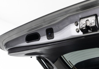 Подержанный автомобиль Toyota Highlander 2014 года (16 фото)