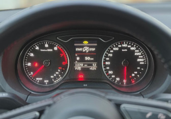 Подержанный автомобиль Audi A3 Sedan 2019 года (15 фото)