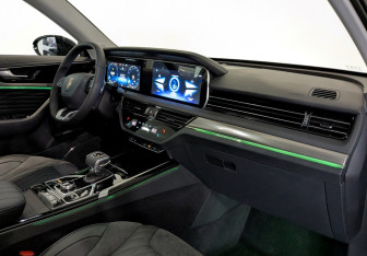 Новый Hongqi HS5 2024 (9 фото)