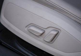 Подержанный автомобиль Audi A4 Sedan 2020 года (26 фото)