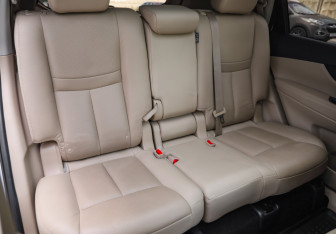 Подержанный автомобиль Nissan X-Trail 2019 года (28 фото)