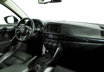 Подержанный автомобиль Mazda CX-5 2012 года (9 фото)
